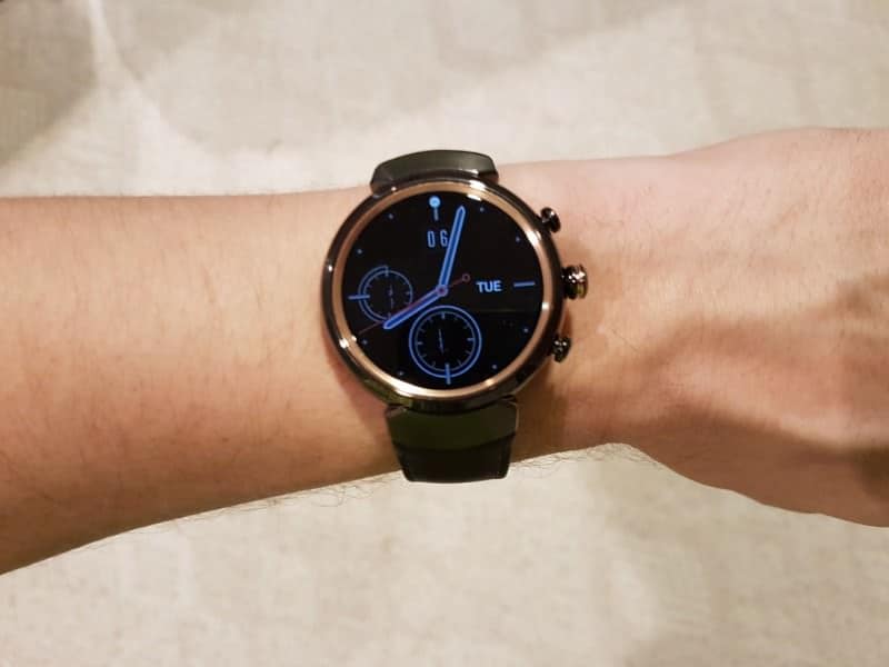 Wearing ZenWatch 3 Wearing ZenWatch 3