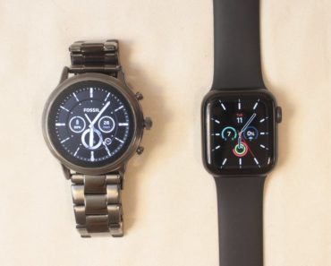 fossil gen 5 carlyle vs apple watch series 5 analog watch face